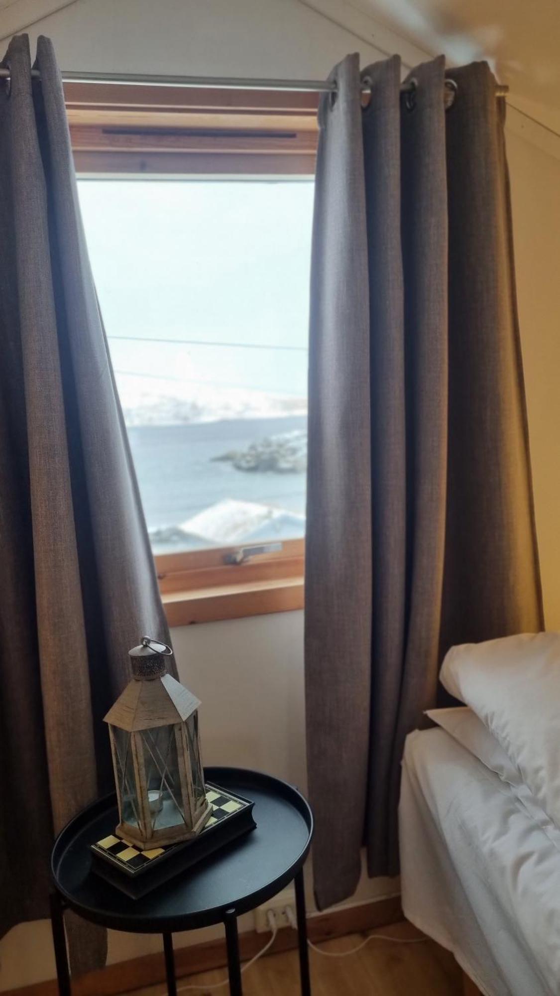 Laukvik Senja Hotel Botnhamn Eksteriør billede